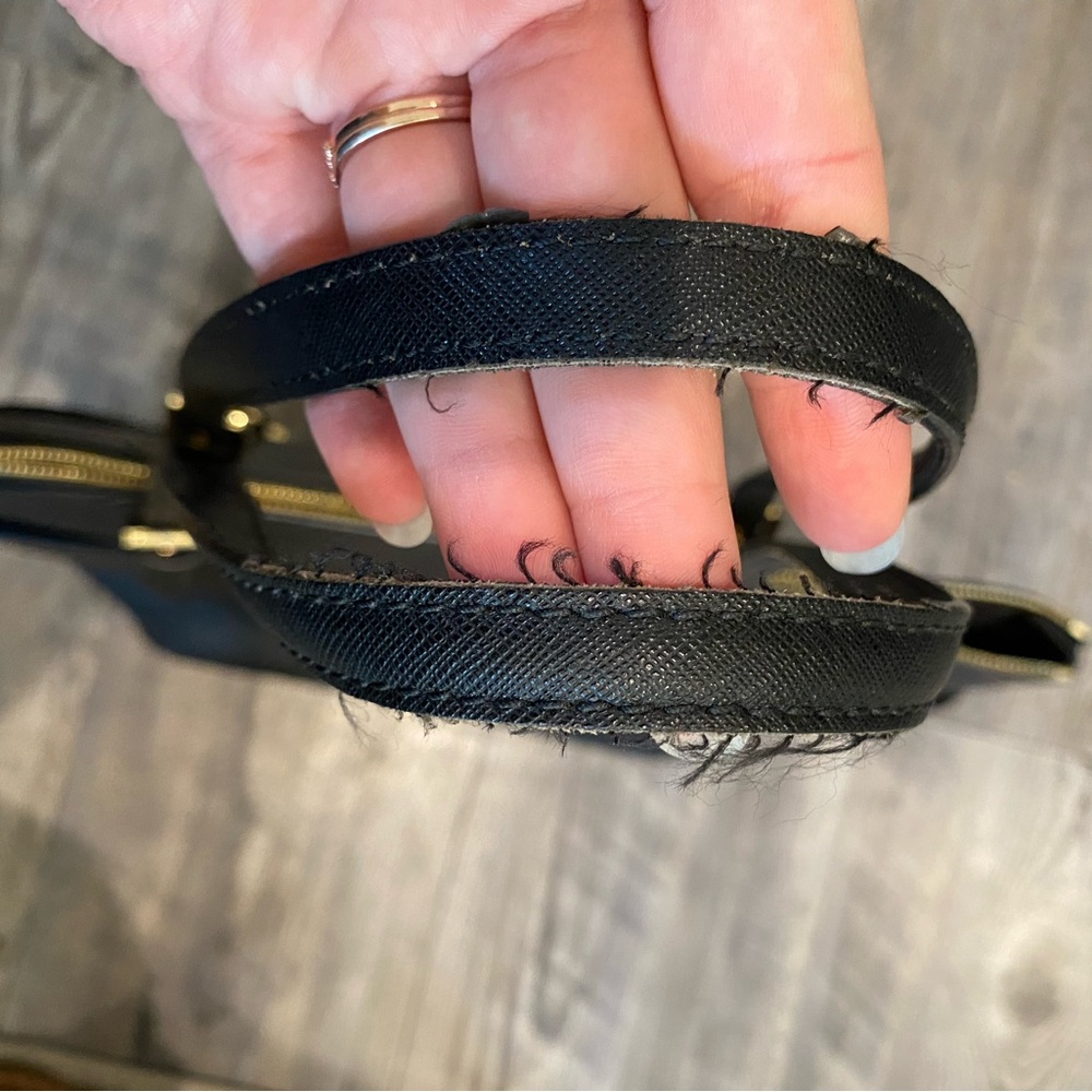 Michael Kors Purse - Picture 5 of 10